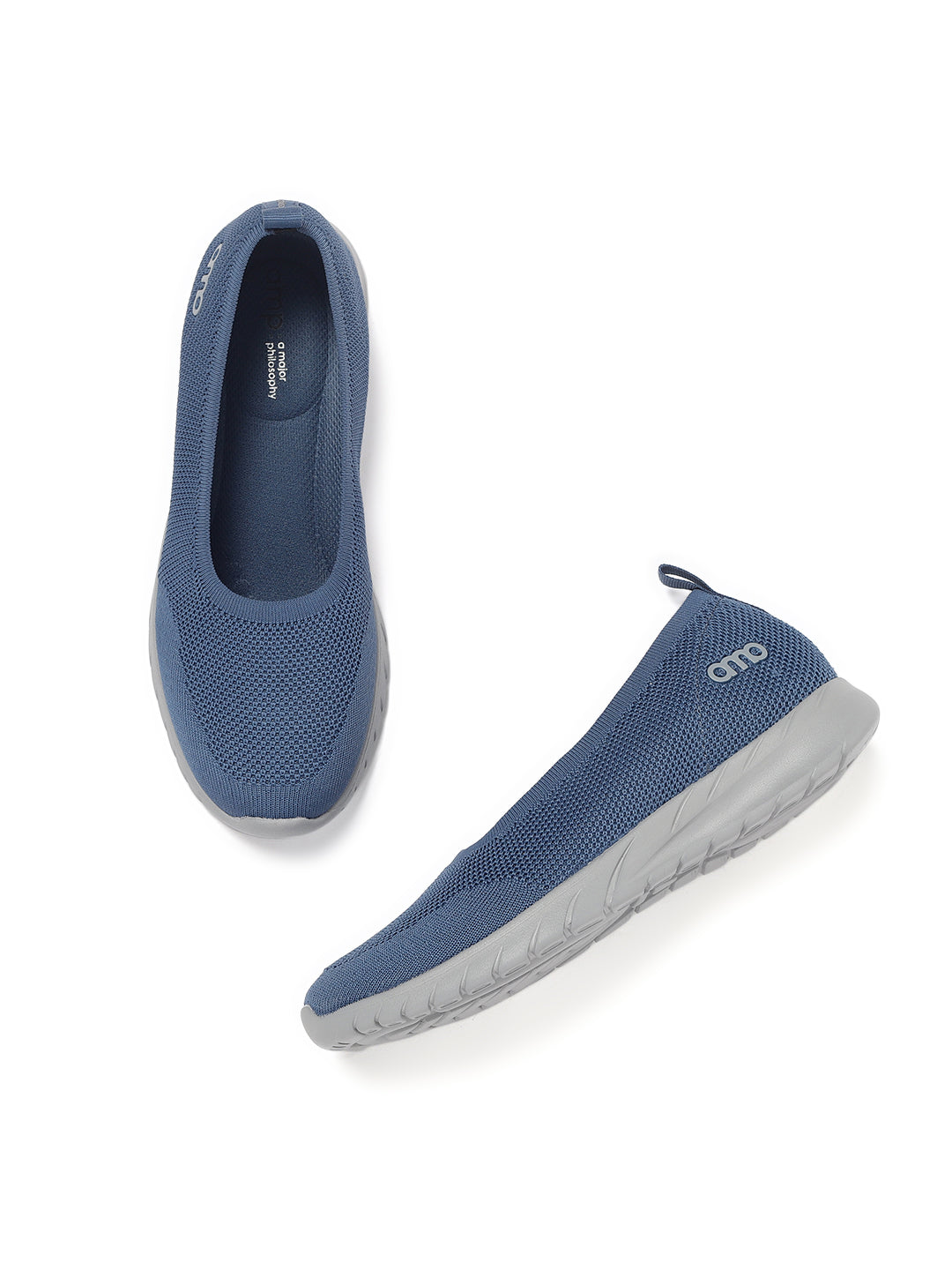 Amp Women’s Knitted Slip-On Sneakers AW057-NAVY