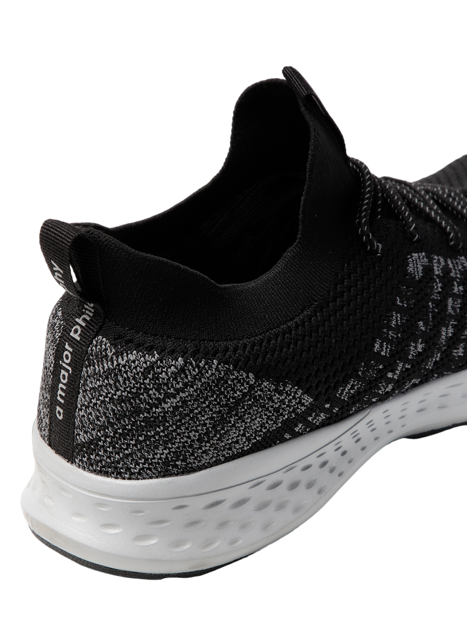 Amp Men’s Knitted Lace-Up Sneakers AM003-BLACK