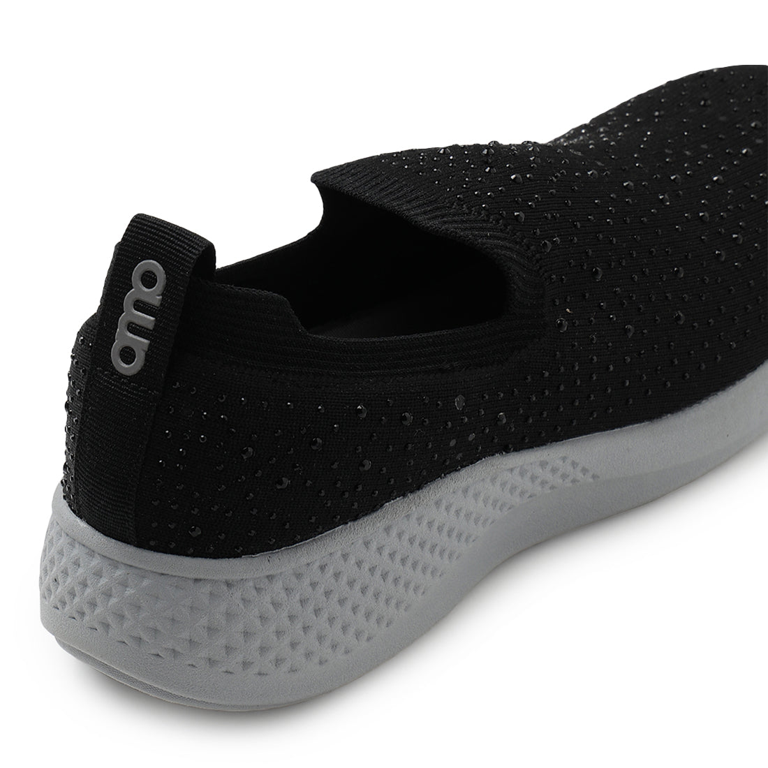 Amp Women’s Knitted Slip-On Sneakers AW011-BLACK